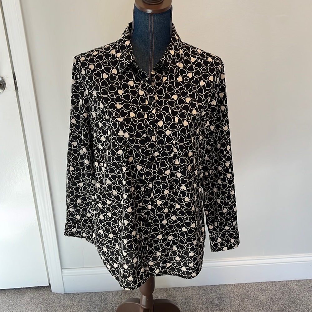 Coldwater creek size large heart print button down